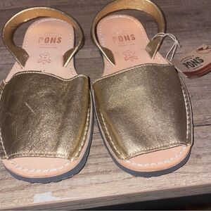 Metallic gold pons avarcas sling back sandals slides Spanish peep toe size 11
